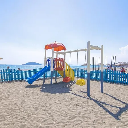 Sunset Beach Club Aqualettings Seashell 15 شقة